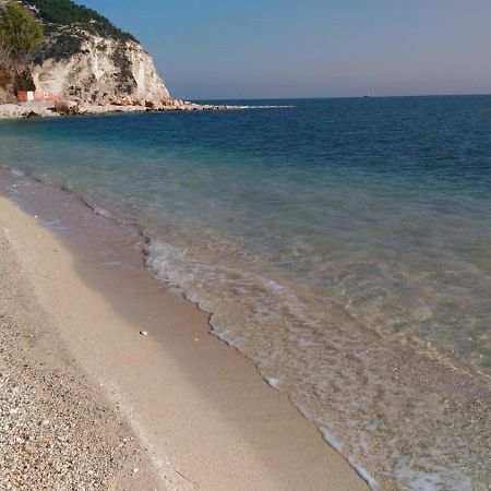 B&B La Fontana Mattinata Εξωτερικό φωτογραφία